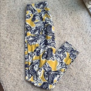 LulaRoe Disney Leggings